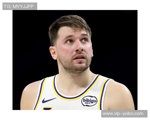 东契奇能否赛季场均40分引热议里夫斯称赞他的表现令人难以置信